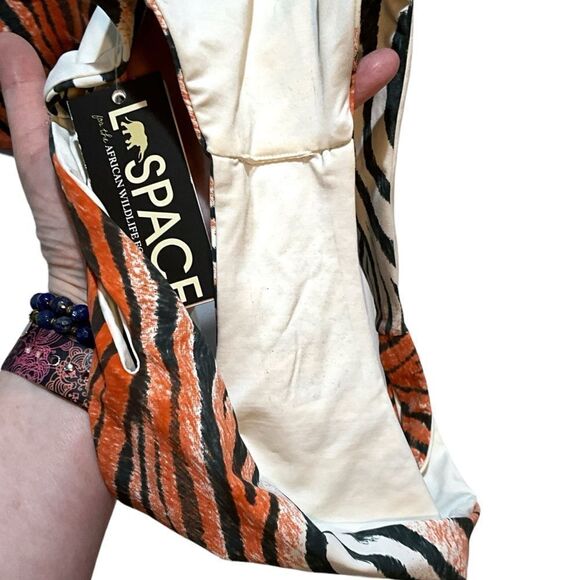 L*Space For The African Wildlife Foundation Tiger Print Cut-Out Bikini Size L - Picture 9 of 16
